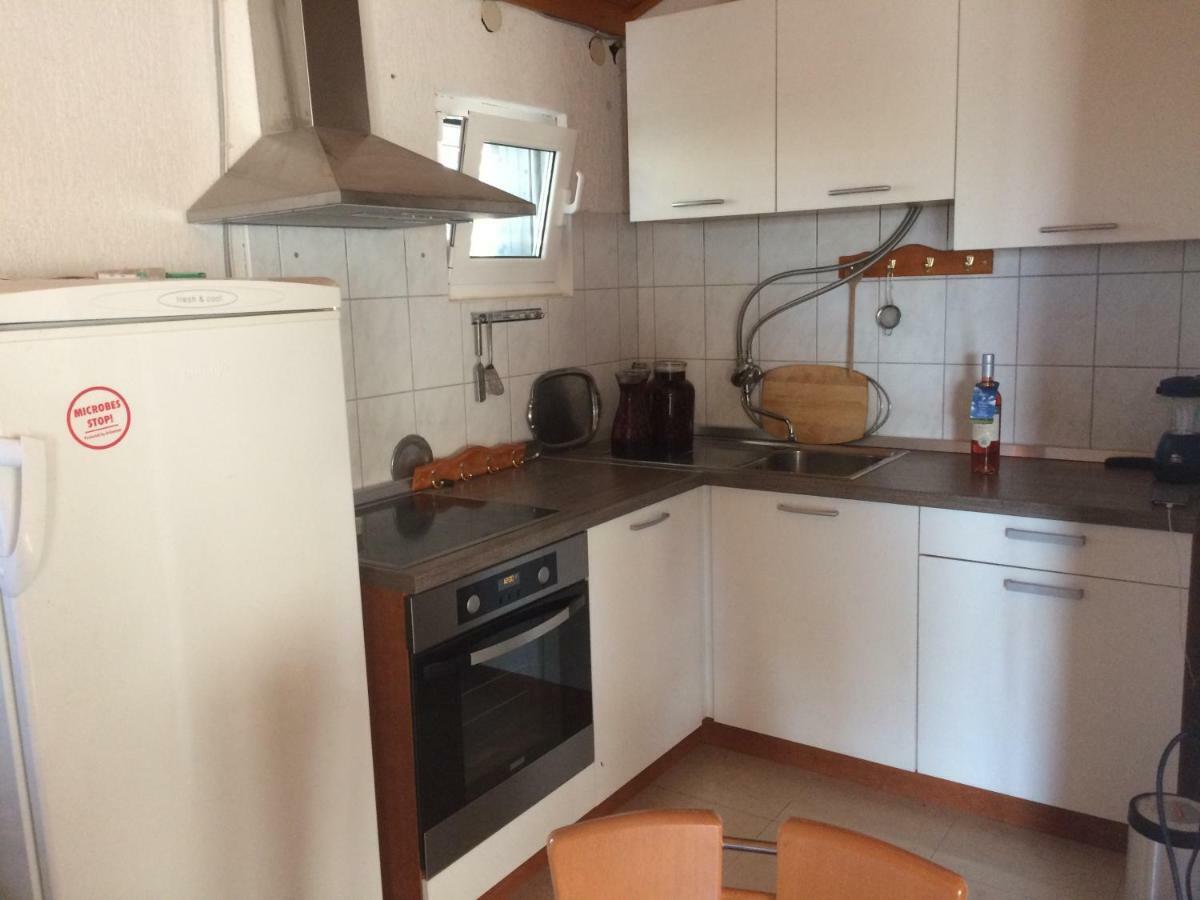 Dragica Apartments Vrsi Buitenkant foto