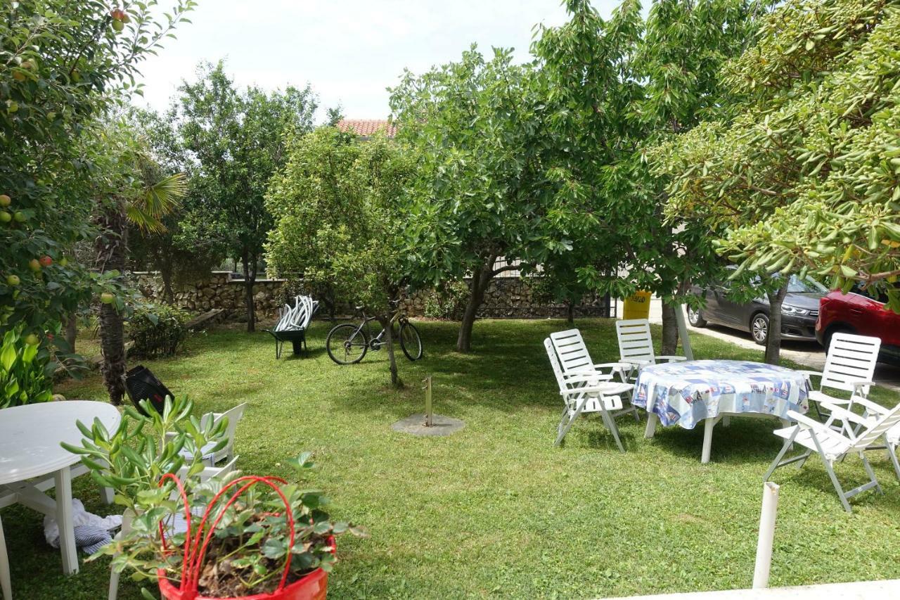 Dragica Apartments Vrsi Buitenkant foto